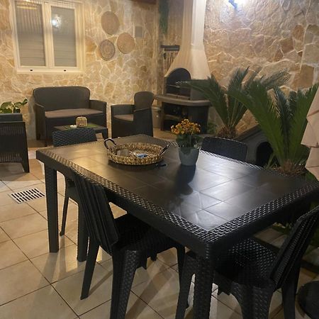 Apartamento Il Giardino Di Max Bari Exterior foto