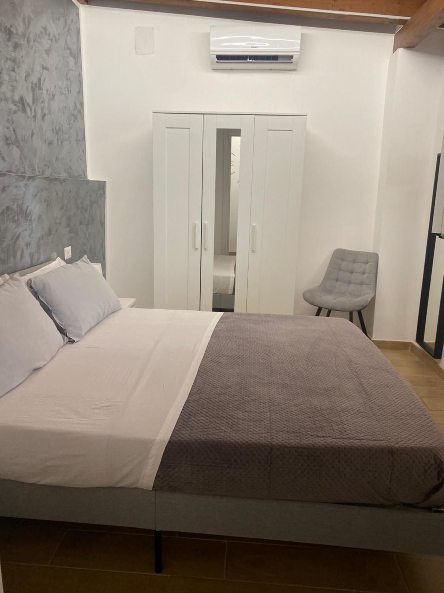 Apartamento Il Giardino Di Max Bari Exterior foto